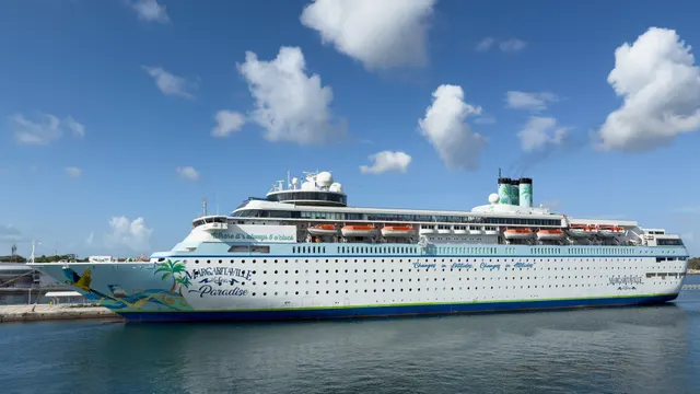 Margaritaville at Sea Paradise cruise ship