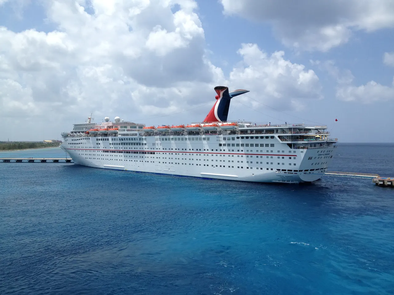 Carnival Paradise cruise ship