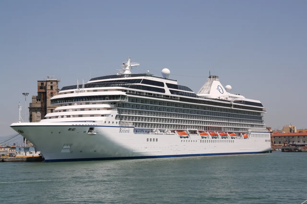 Riviera cruise ship