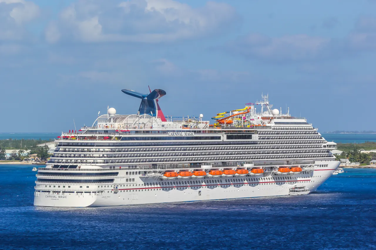Carnival Magic cruise ship