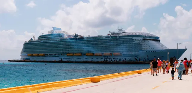 Wonder of the Seas cruise ship