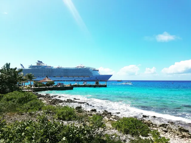 Oasis of the Seas cruise ship