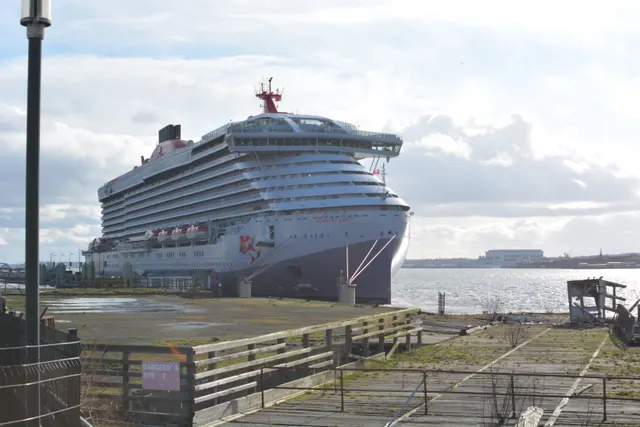 Scarlet Lady cruise ship