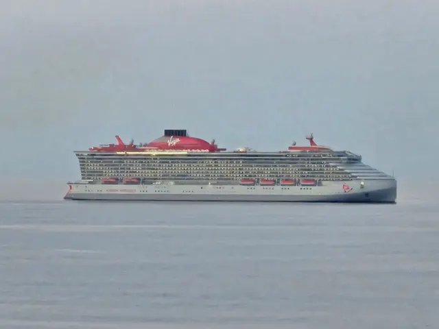 Brilliant Lady cruise ship