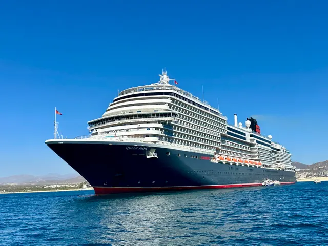 Queen Anne cruise ship